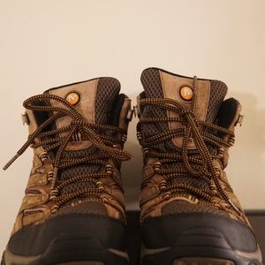 Vintage Merrell hiking boot